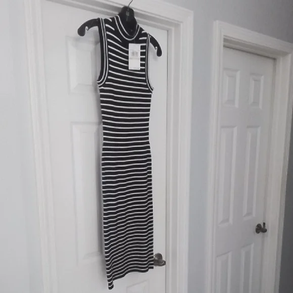 Michael Kors Black and White Striped Midi Dress - Picture 5 of 6